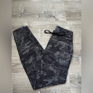 Lululemon joggers